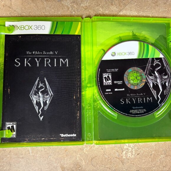Xbox 360 The Elder Scrolls 5 - Skyrim - Preowned - Good Condition - 2203 - Picture 2 of 4